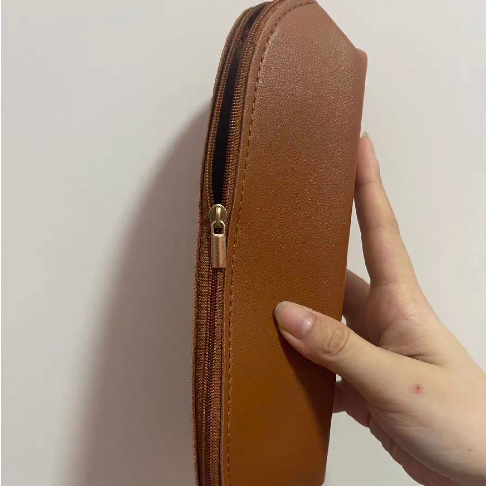 Estuche marrón